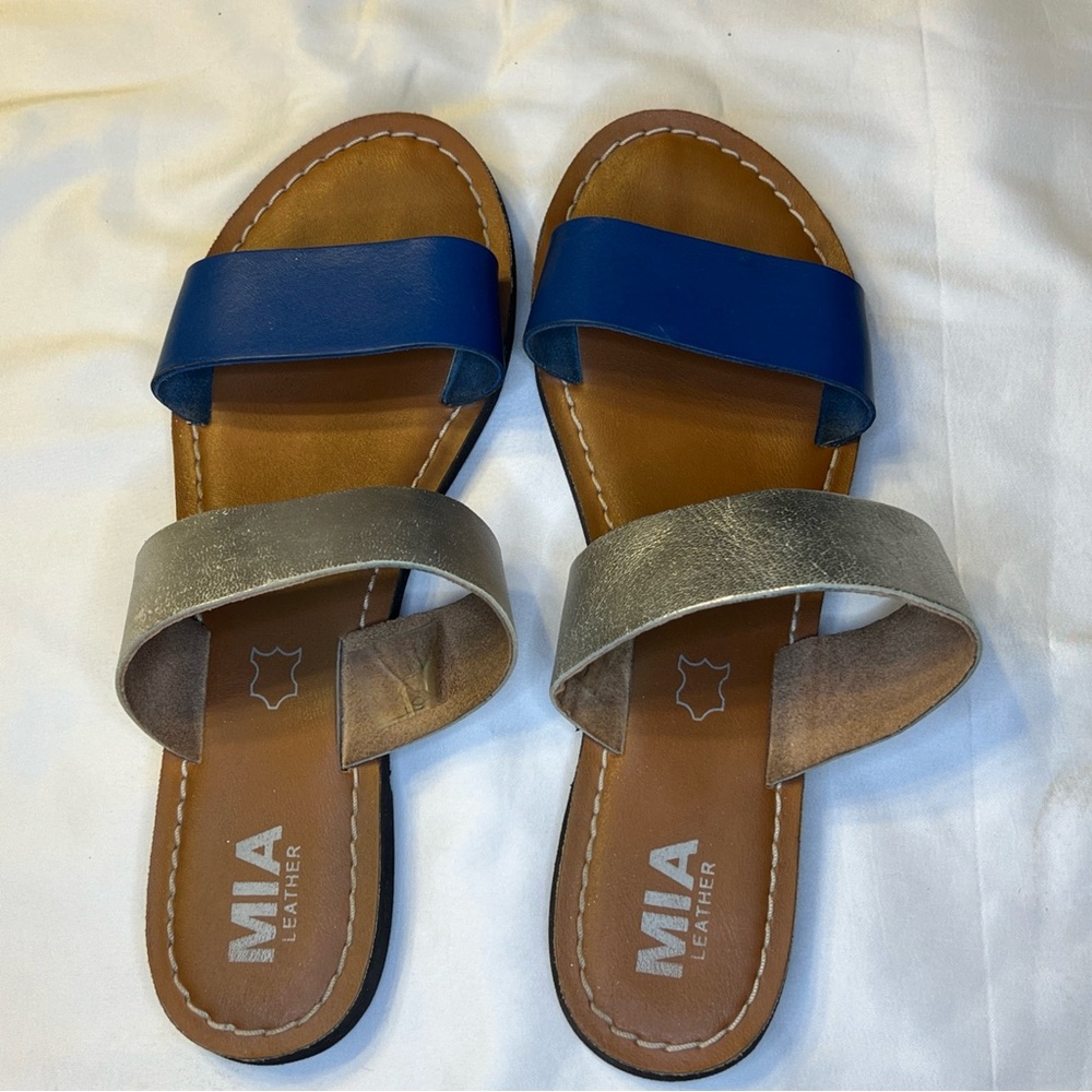 MIA Nila Blue and Silver Leather Sandals Beach Casual Chic Two-tone Minimalist